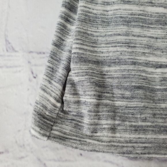 🔹️NWT Banana Republic Gray Heathered Sleeveless Crisscross Top Small - Picture 4 of 8